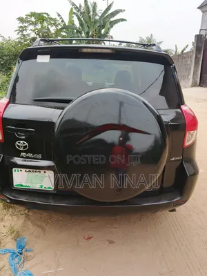 Toyota RAV4 200 4X4 Automatic 2008 Black