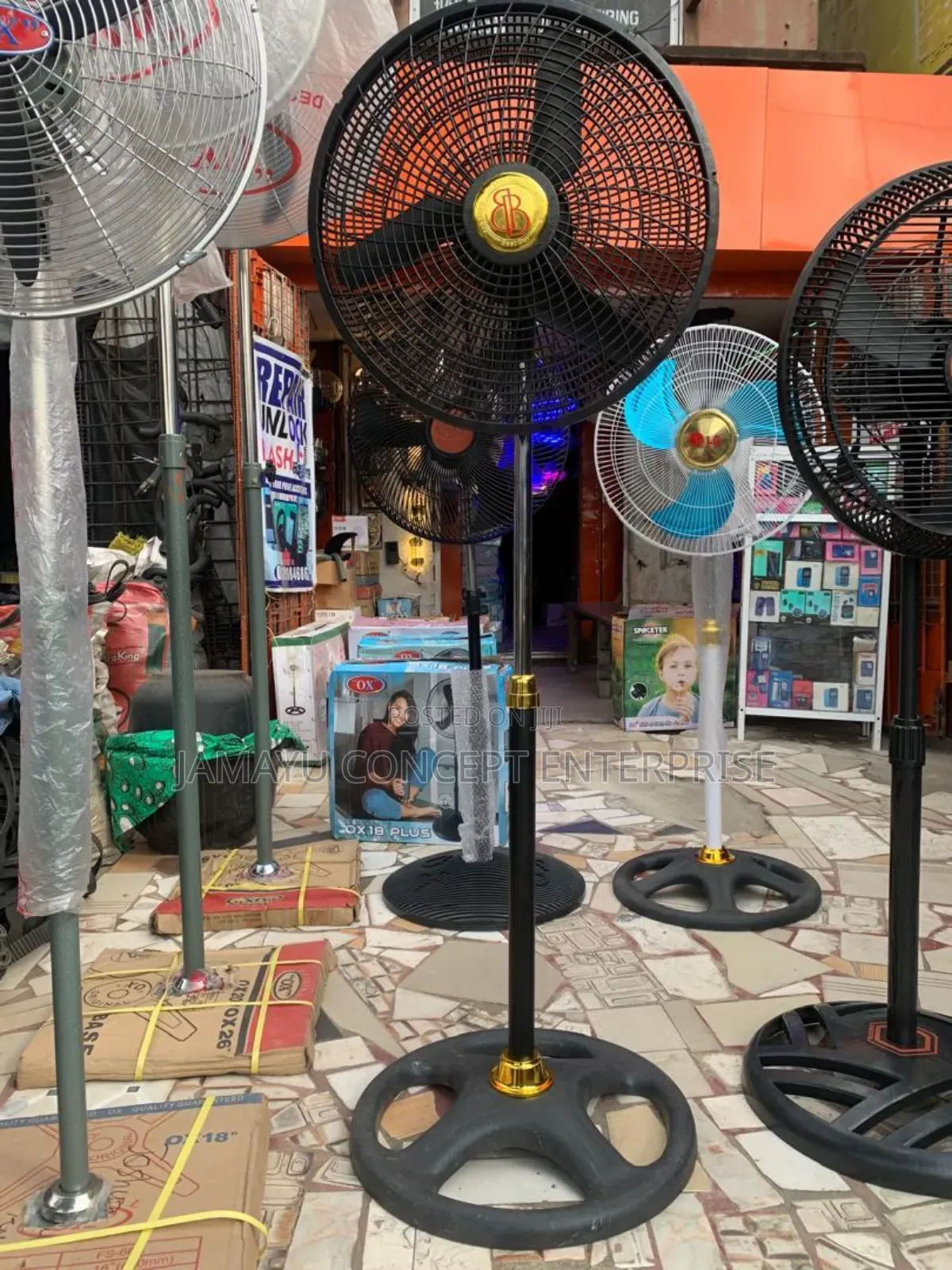 Bb 18 Inch Oscillating Standing Fan | Bb18