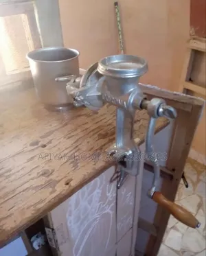 Grinding Machine