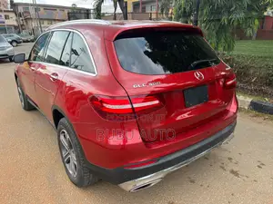 Mercedes-Benz GLC-Class 2017 Red