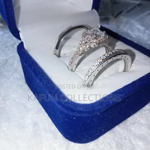High Quality Elegant Wedding Rings Set