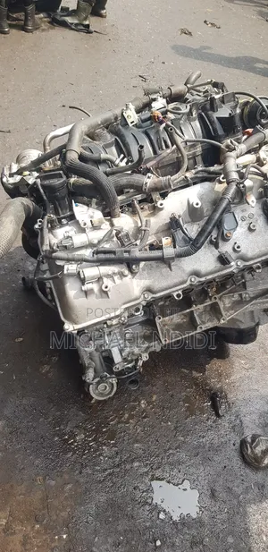 Toyota 1ur Engine