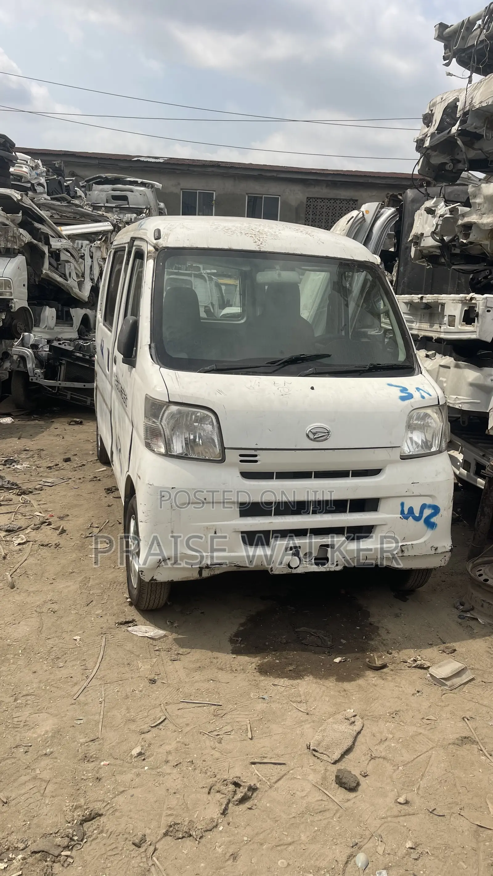 Suzuki APV Minibus 2010 Silver