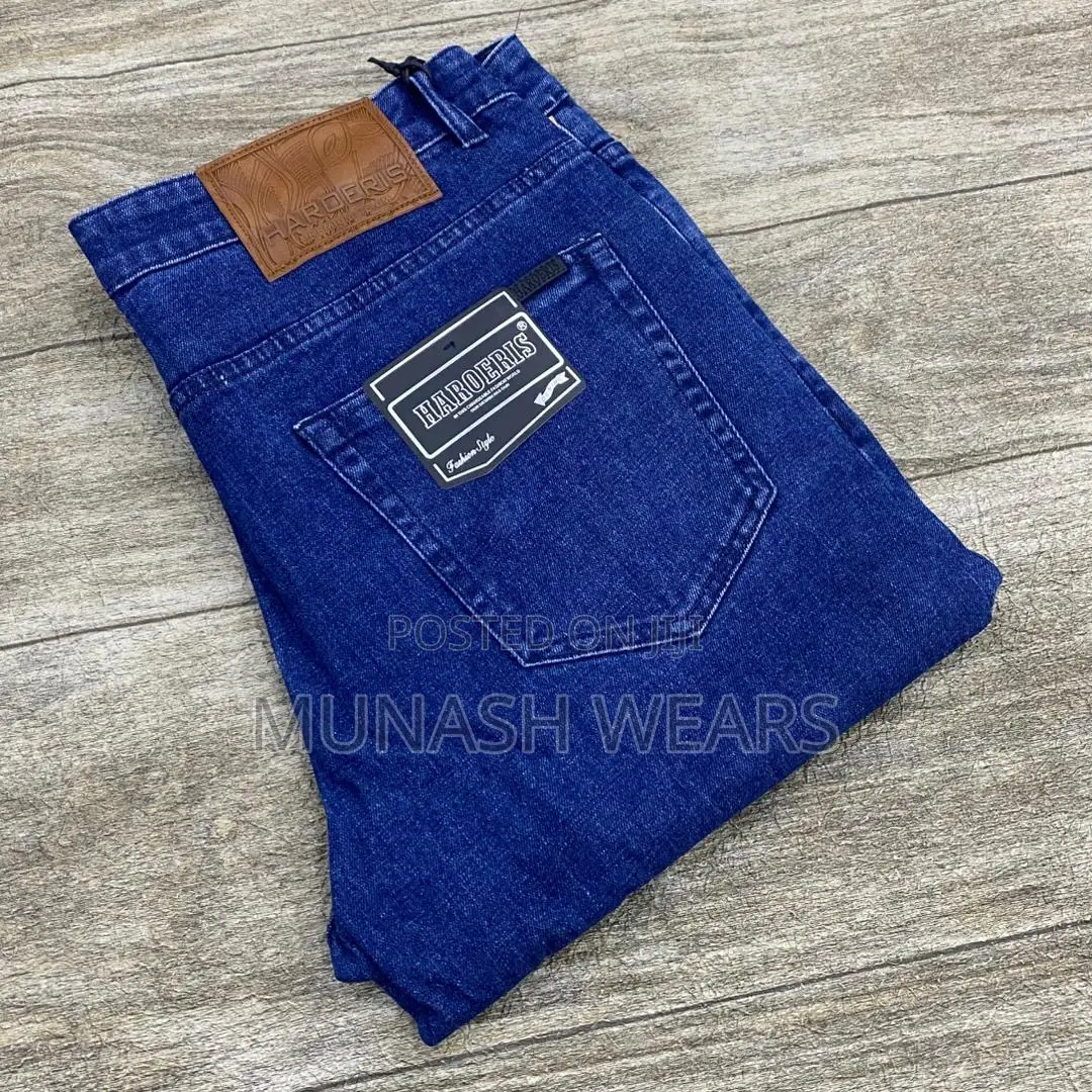Classic Tommy Men Jean 32-42 Available