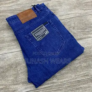 Classic Tommy Men Jean 32-42 Available