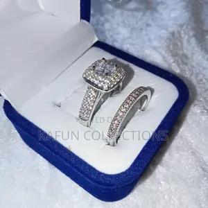 Beautiful, Chic, Solid You Female Wedding Rings Set