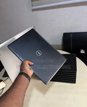 Laptop Dell Latitude 5491 8GB Intel Core i5 SSD 256GB