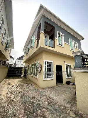 4bdrm Duplex in Ikota for rent