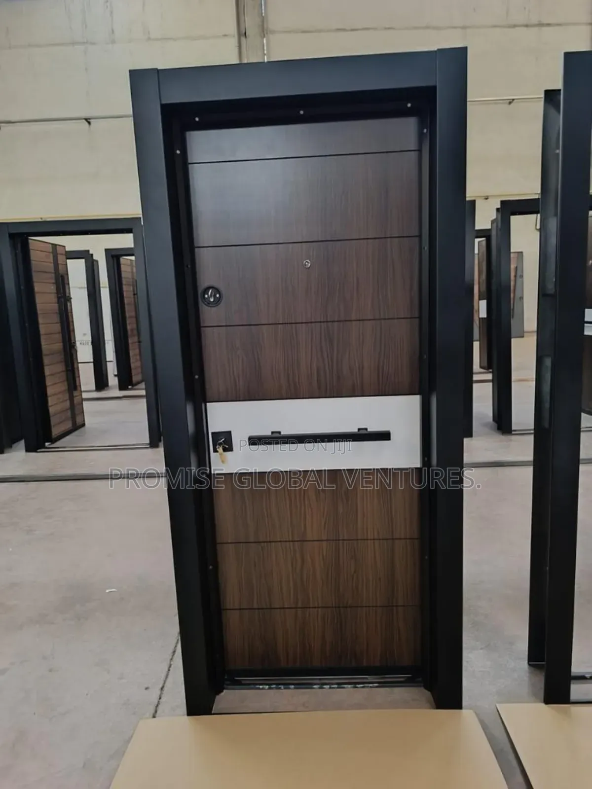 9" Frame Turkey Door