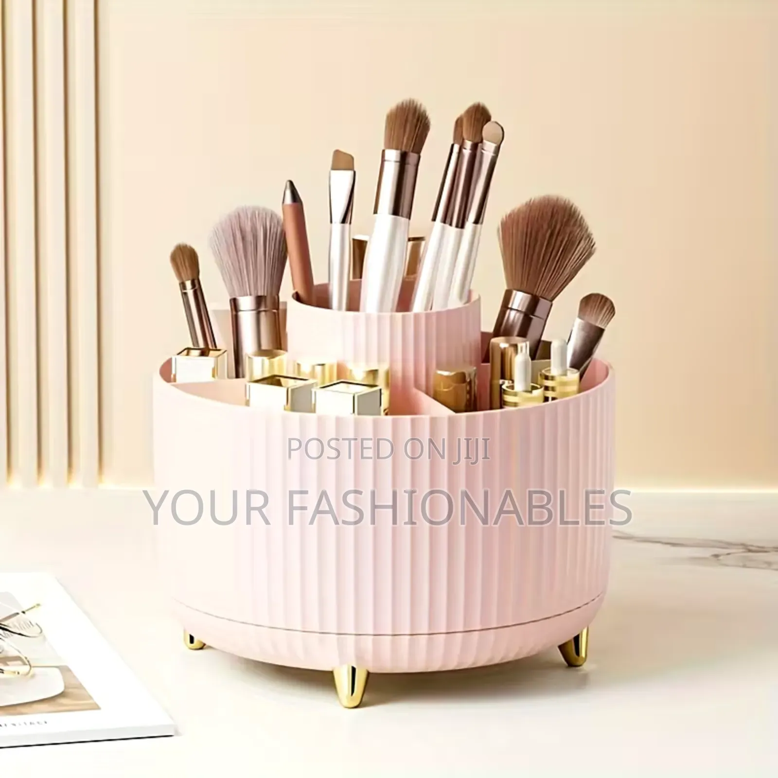 Compact Rotating Organiser for Cosmetics and Other Small Items
