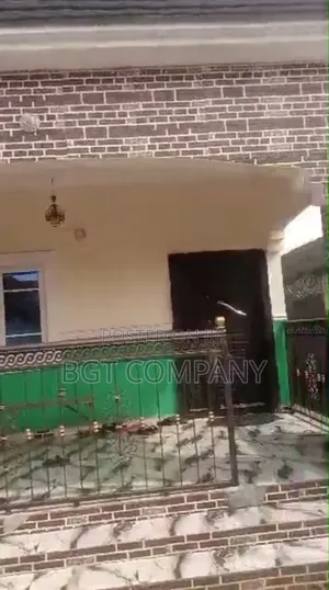 3bdrm Bungalow in Port-Harcourt for sale
