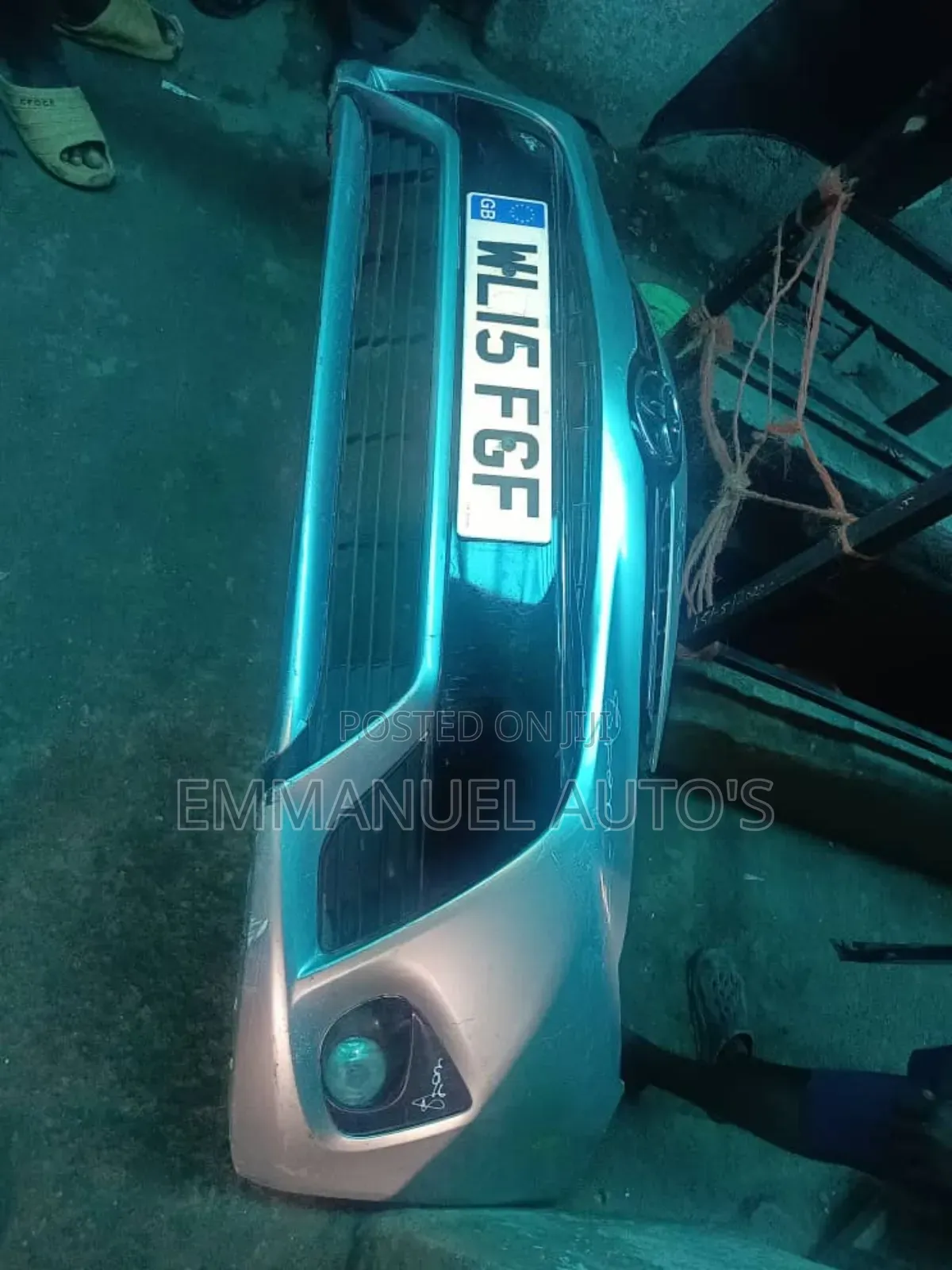 Avensis 2016 Bumper