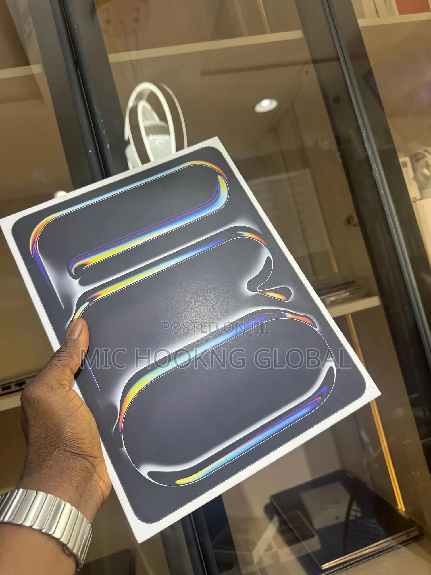 New Apple iPad (2025) 1 TB Gray