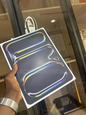 New Apple iPad (2025) 1 TB Gray
