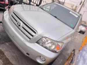 Toyota Highlander 2005 Silver