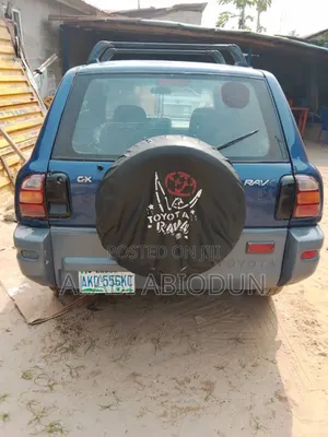 Toyota RAV4 2002 Blue