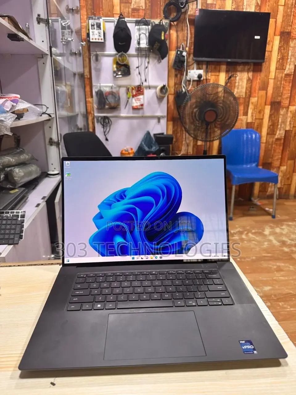 Laptop Dell Precision 5680 32GB Intel Core I7 SSD 1T