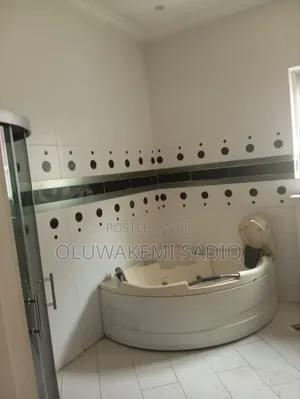 5bdrm Duplex in Ikeja Gra for rent