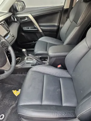 Toyota RAV4 2017 Blue