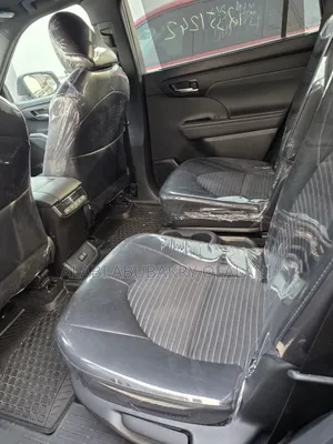 Toyota Highlander 2022 Black