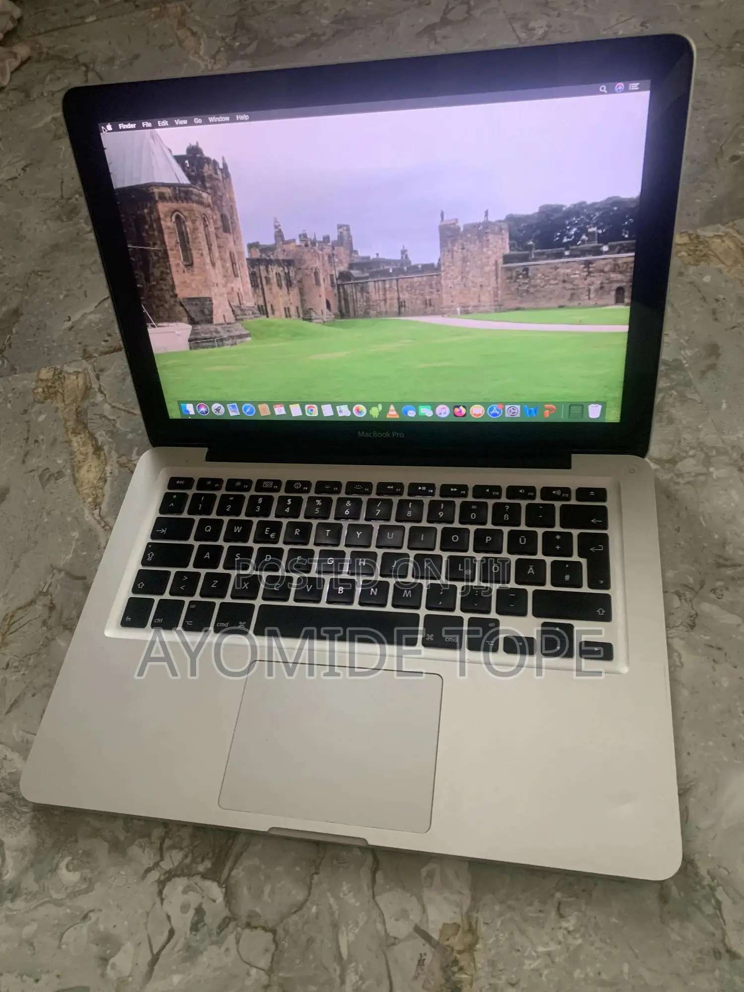 Laptop Apple MacBook 2009 4GB HDD+SSD 256GB