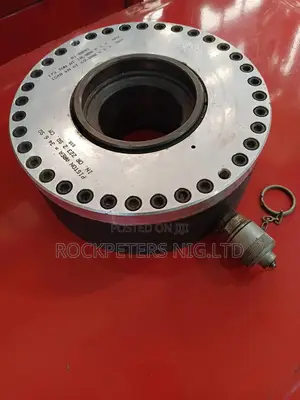 Caterpillar (Cat) 8t-0895 173tons Stud Tensioner Cylinder