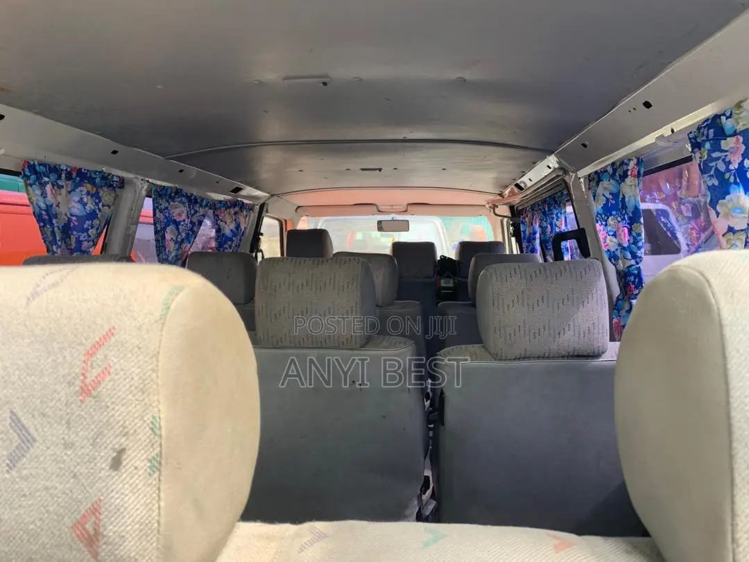 Volkswagen Transporter 2002 White