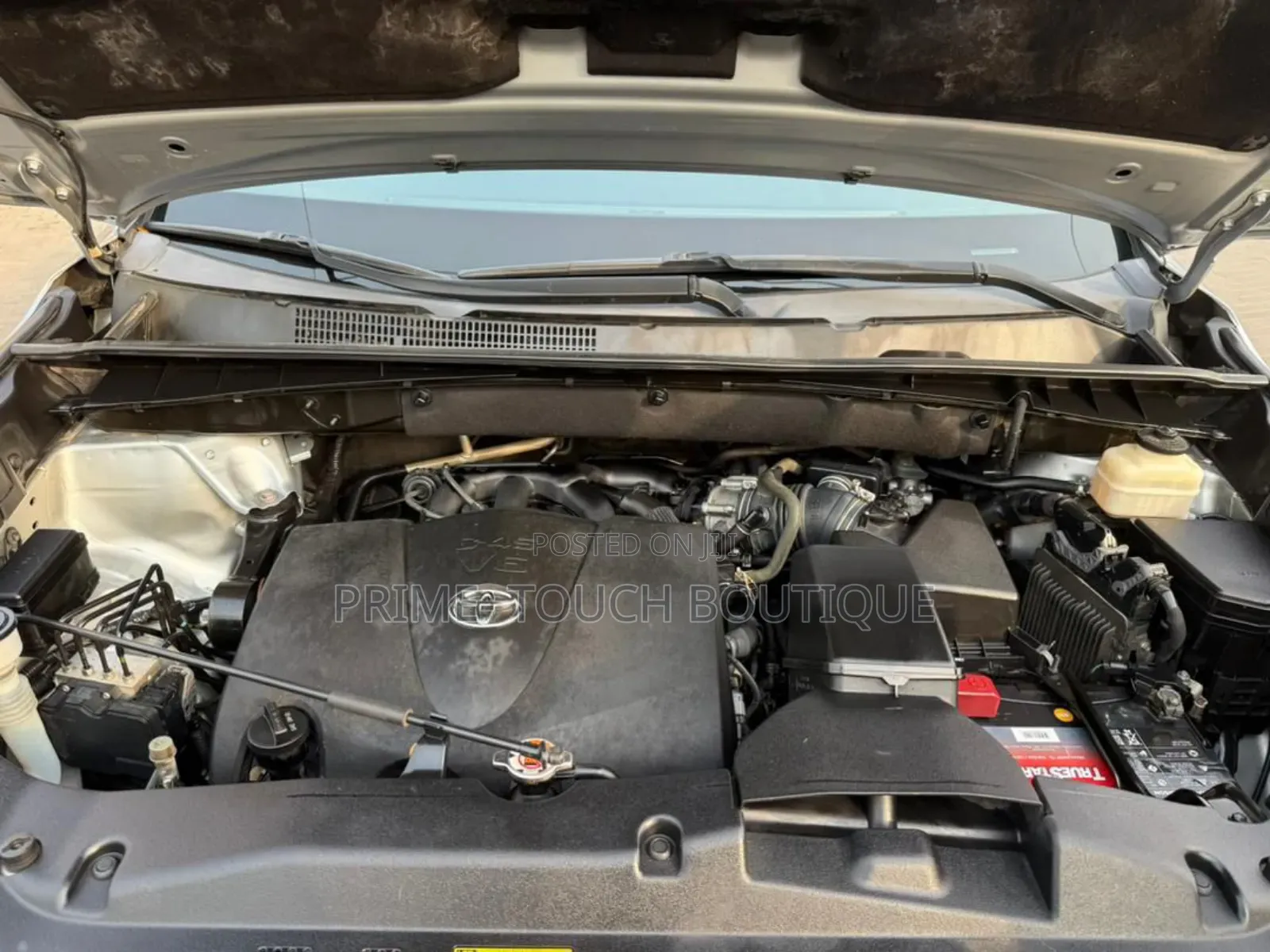 Toyota Highlander XLE 2019 Silver