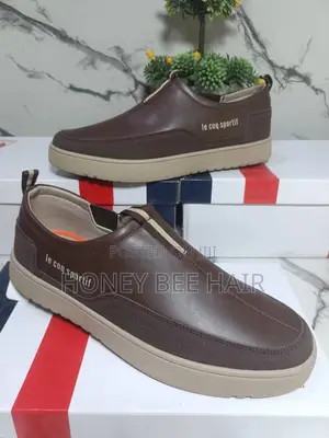 Nice Quality Shoe for Men Is Available Store