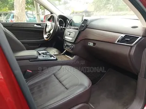 Mercedes-Benz GLE-Class 2017 Red