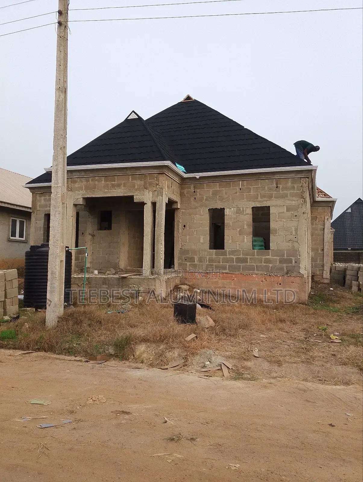 Gerrald Roofing Top