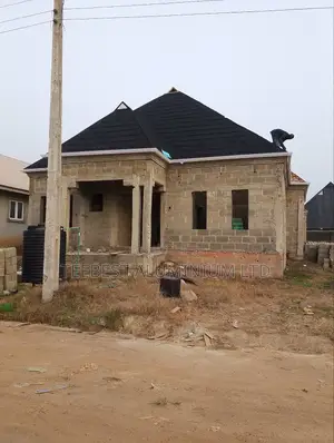 Gerrald Roofing Top