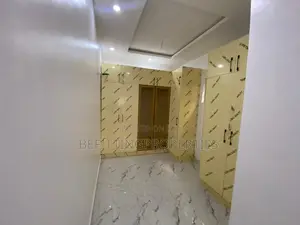 5bdrm Duplex in Ikeja for sale