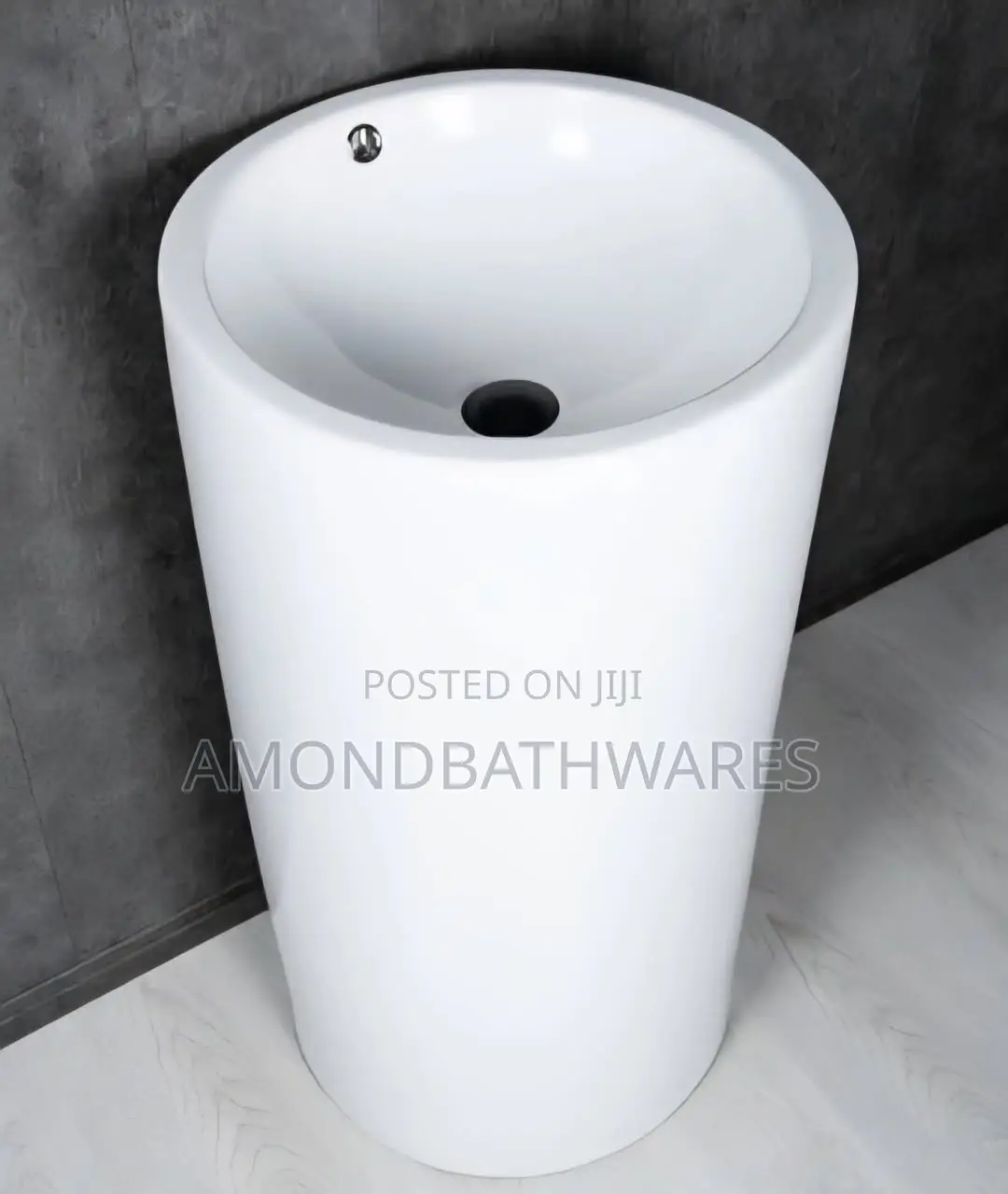 Round Stand Alone Basin