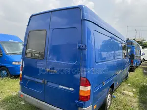Mercedes-Benz Sprinter 1999 Blue