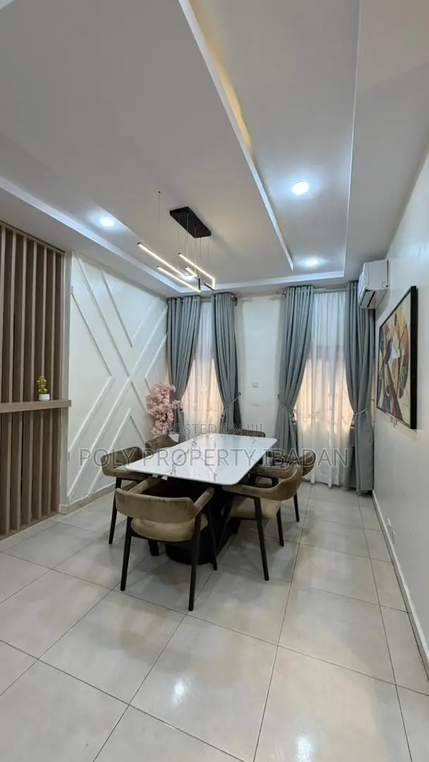 5-Bedroom Shortlet Apartment