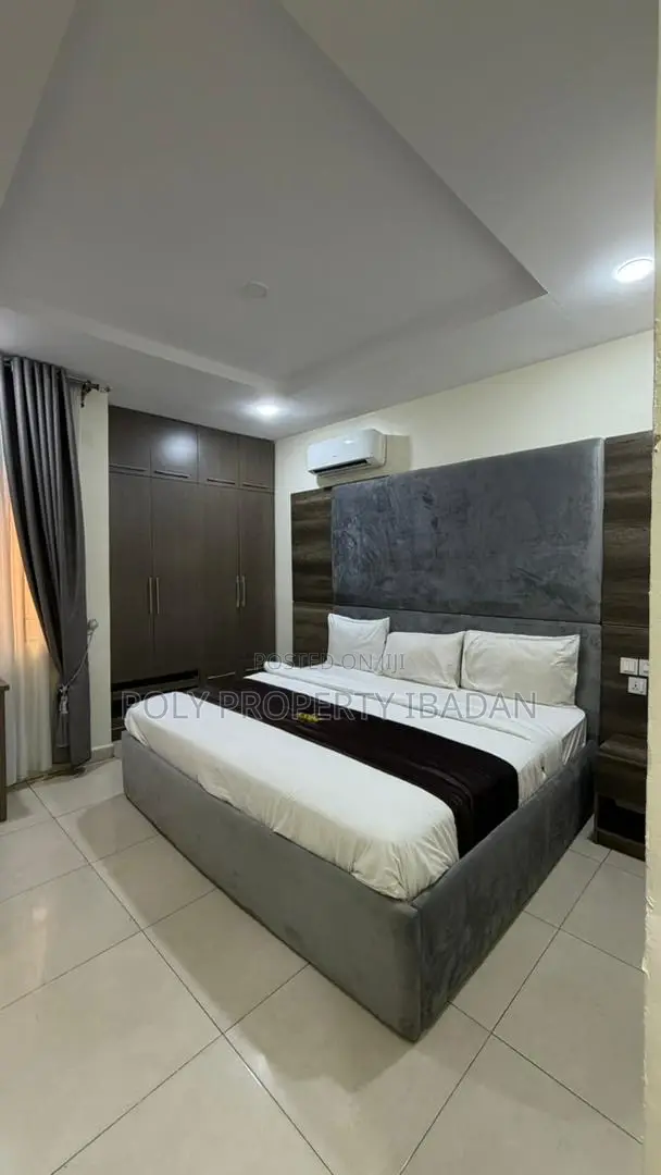 5-Bedroom Shortlet Apartment