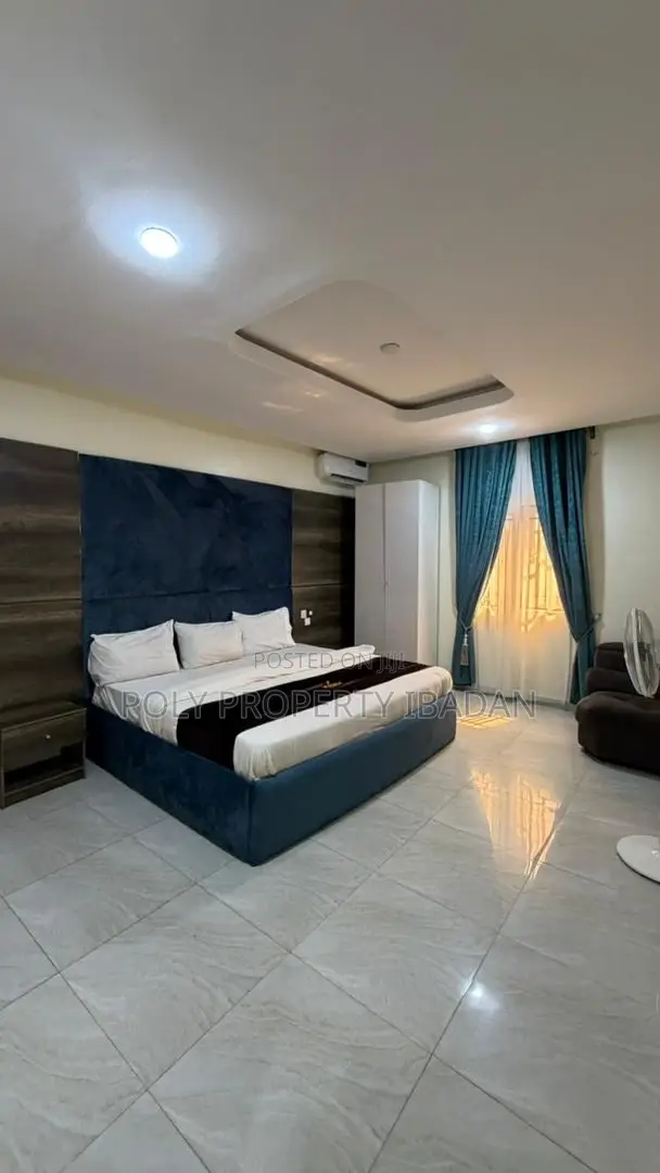 5-Bedroom Shortlet Apartment