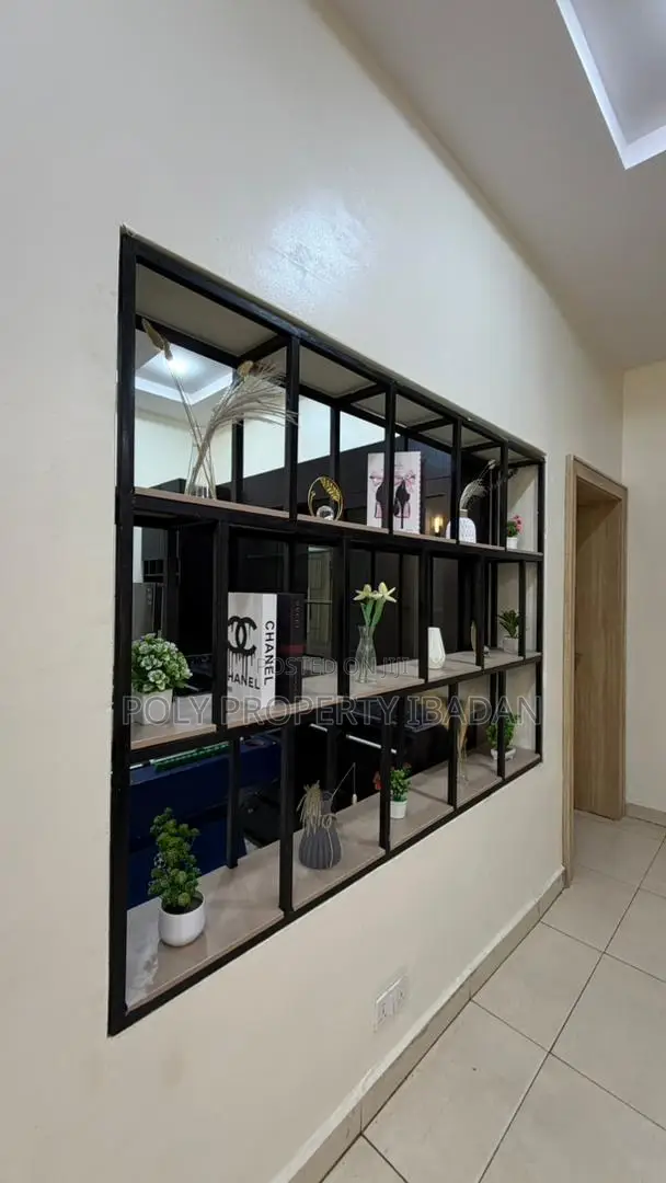 5-Bedroom Shortlet Apartment
