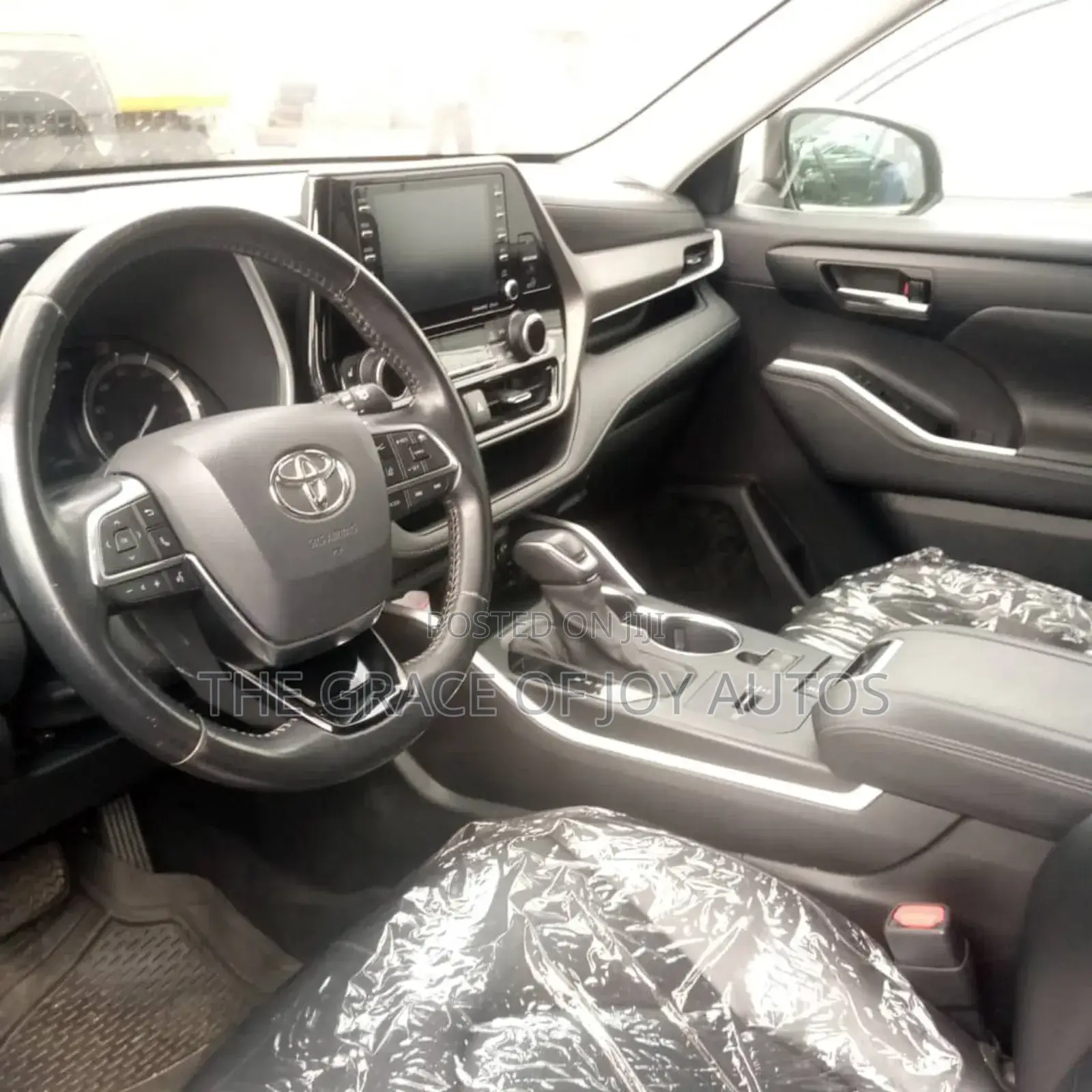 Toyota Highlander 2024 Gray