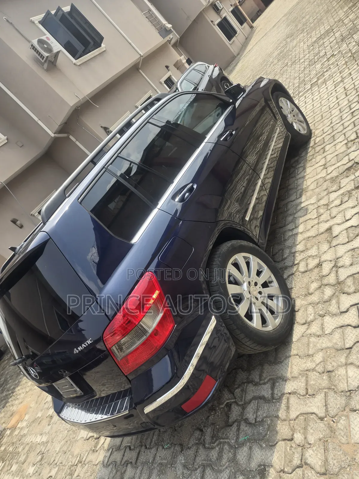 Mercedes-Benz GLK-Class 2012 Blue