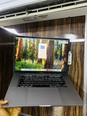 Laptop Apple MacBook Pro 2019 16GB Intel Core i9 SSD 1T
