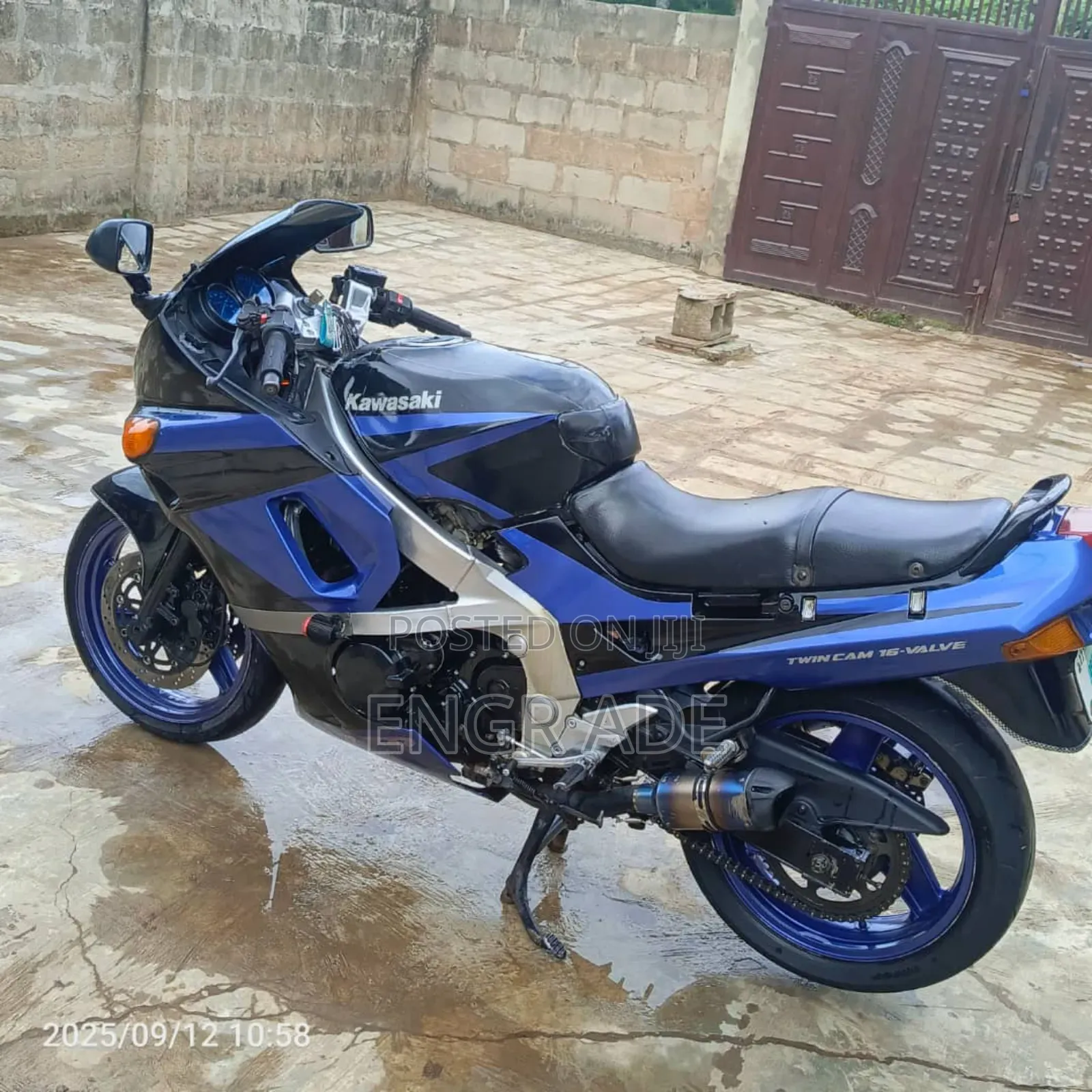 Kawasaki Z400 2015 Blue