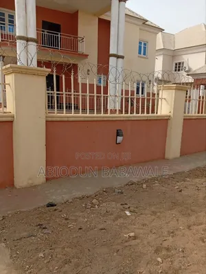 4bdrm Duplex in Police Estate Kurudu for sale