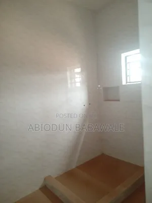3bdrm Block of Flats in Mabushi District for rent