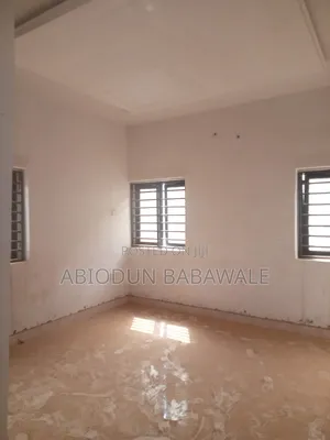3bdrm Block of Flats in Mabushi District for rent