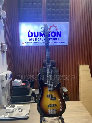 4 Strings Fender Bass Guitar