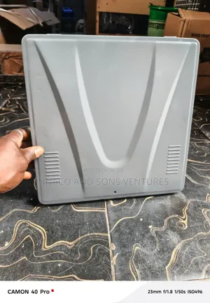 Original Extractor Fan With Open Cover 10 Inches