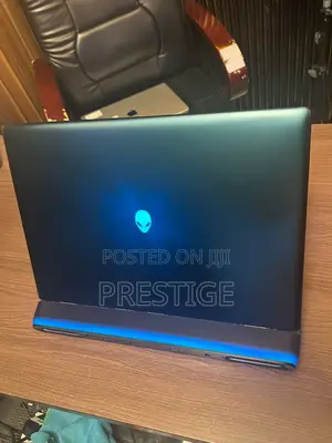 Laptop Dell Alienware 18 Area-51 32GB Intel Core i9 SSD 2T