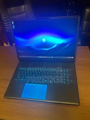 Laptop Dell Alienware 18 Area-51 32GB Intel Core i9 SSD 2T